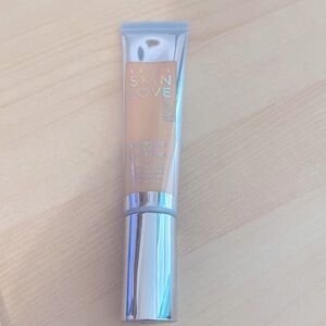 Becca Skin Love Weightless Blur Foundation Cashmere